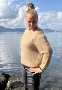 Hovedbilde Varm genser m/mohair Beige