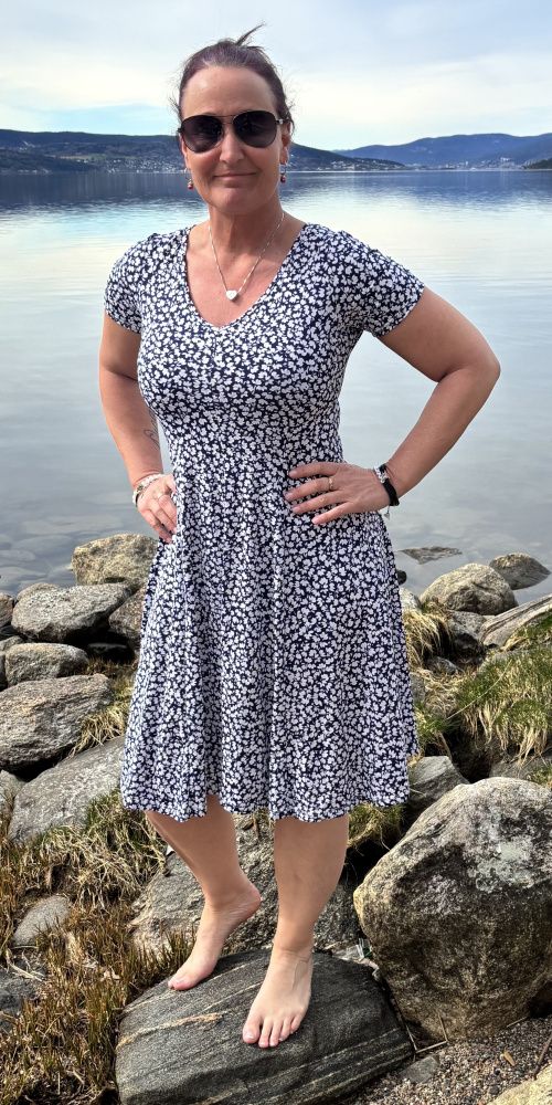 Kjole Joys marineblå