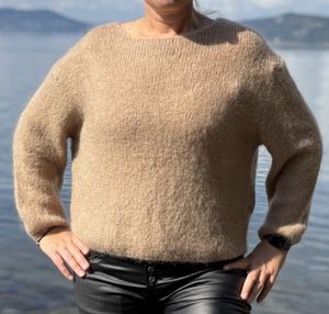 Hovedbilde Varm genser m/mohair Beige