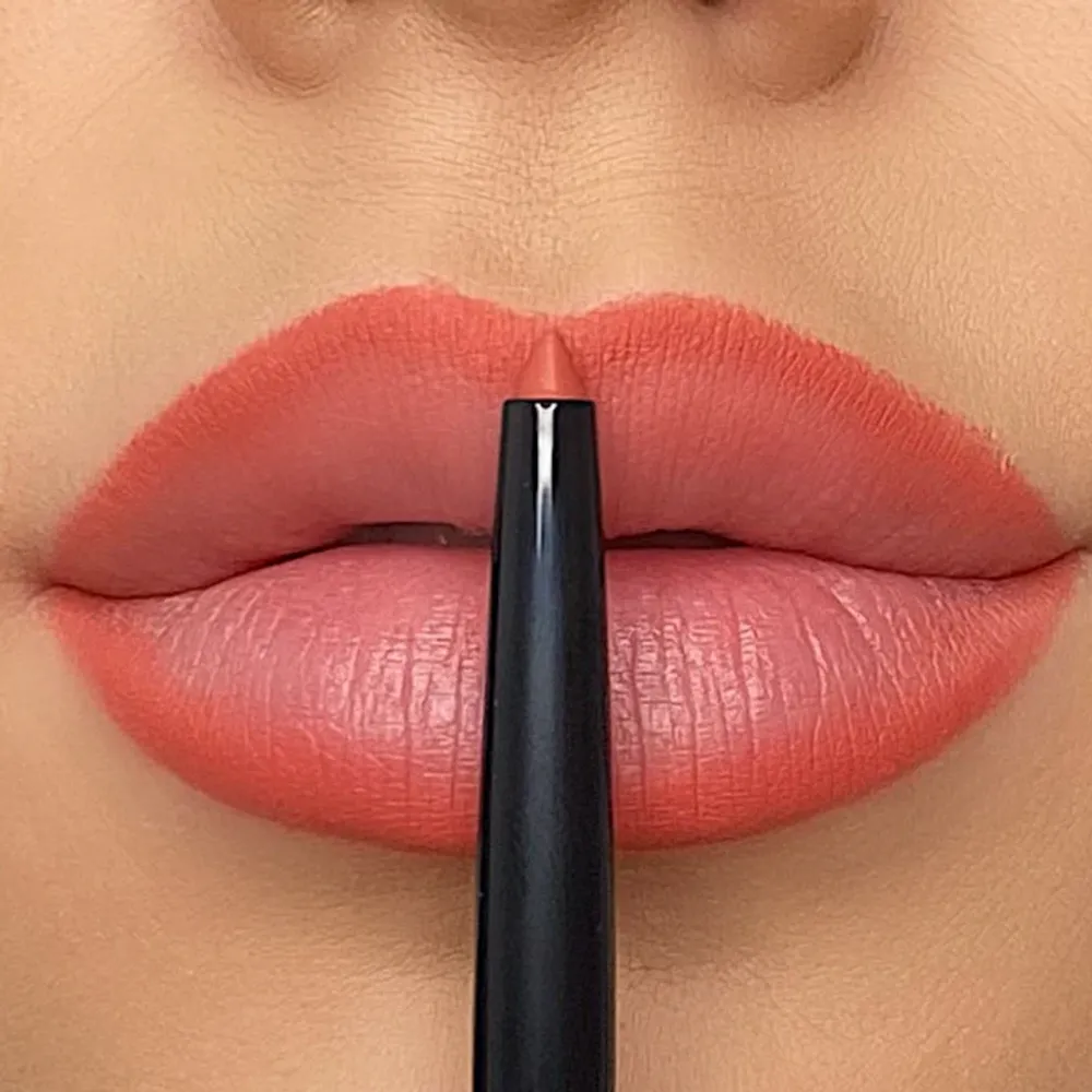 Long Lasting Lipliner